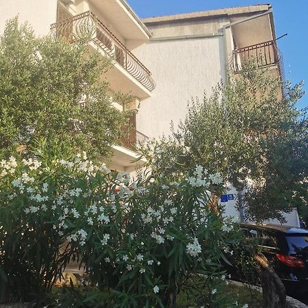 Ferienwohnung Branko Baška Voda Exterior foto