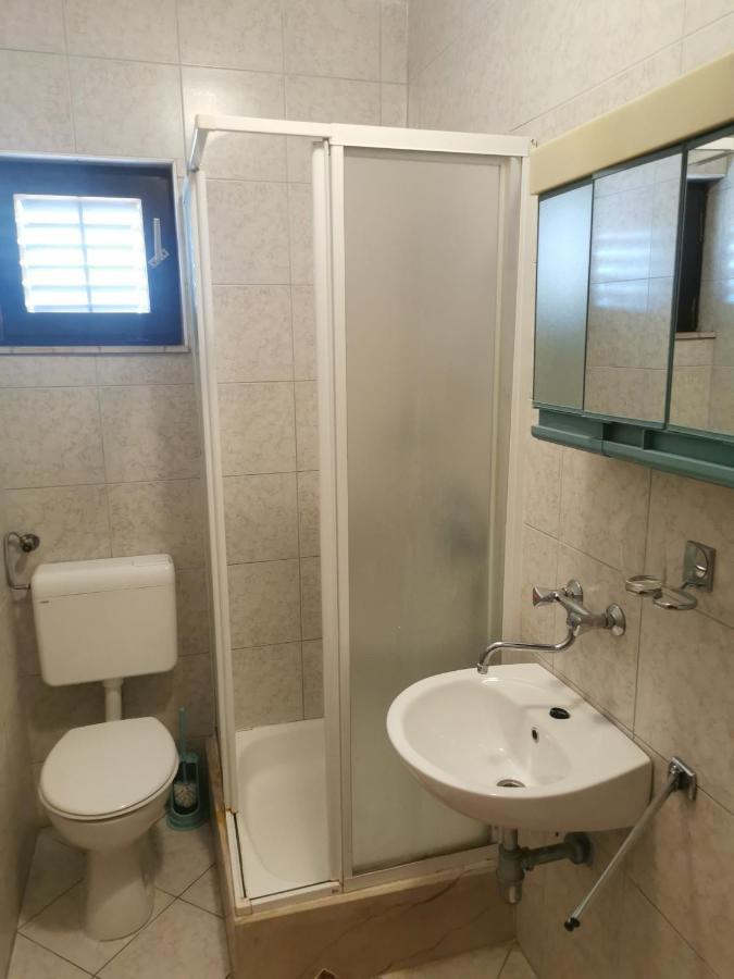 Ferienwohnung Branko Baška Voda Exterior foto
