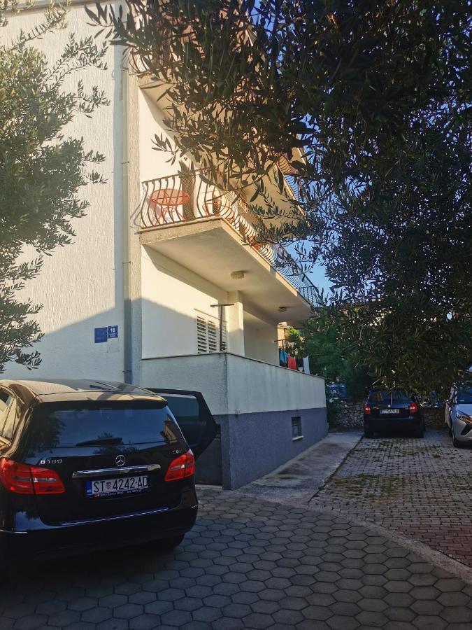 Ferienwohnung Branko Baška Voda Exterior foto