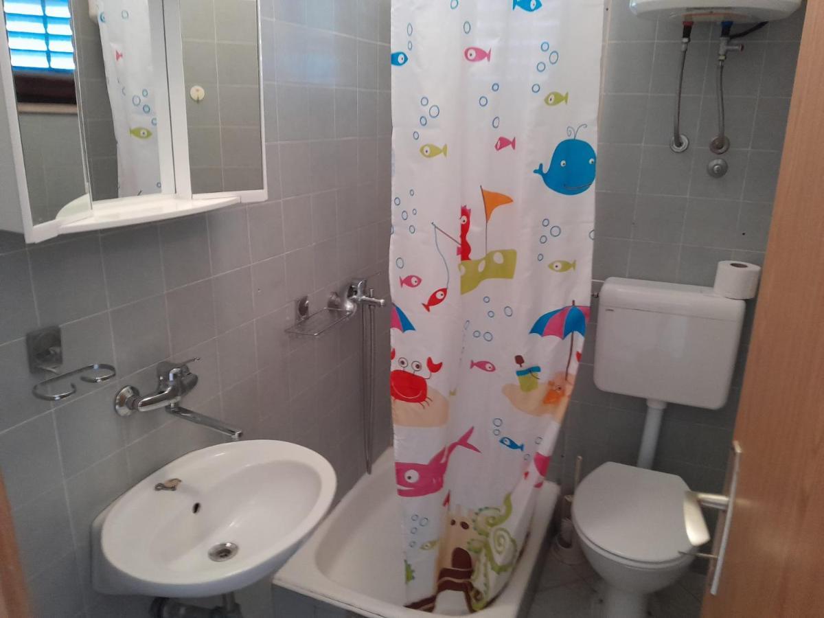 Ferienwohnung Branko Baška Voda Exterior foto